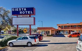 Siesta Motel
